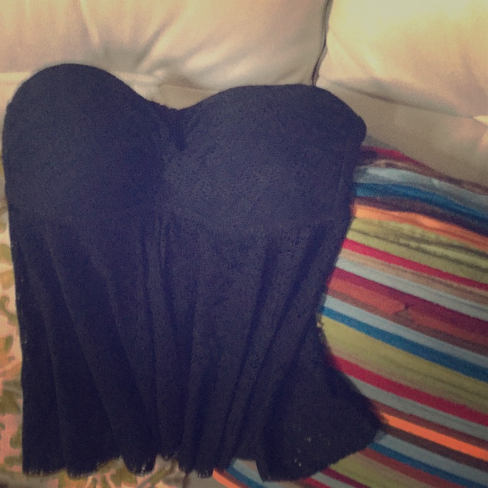 LAST CHANCE- Donating tomorrow EUC Tankini Top -